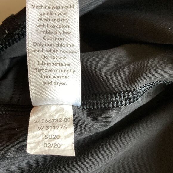 Athleta HIIT IT Mesh Capri - Picture 9 of 12